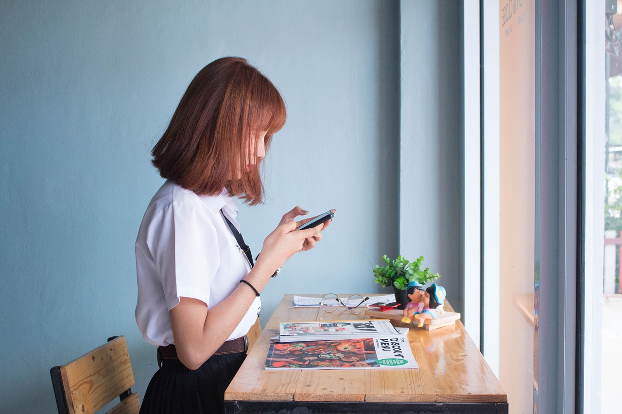 视频女，网络时代的影像与女性形象 视频女